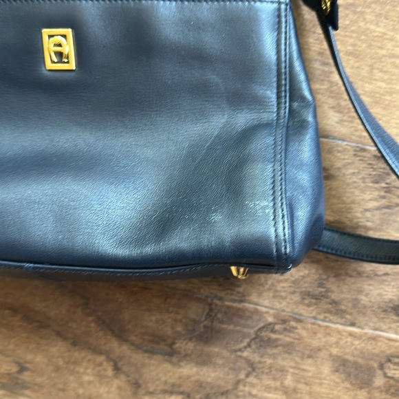 Vintage Etienne Aigner Handbag - Picture 12 of 12